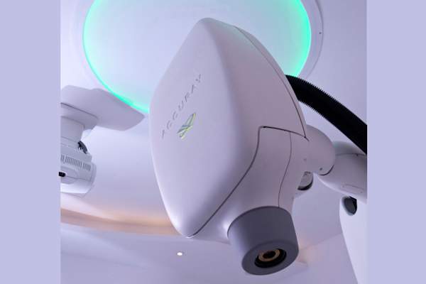 射波刀放射手臂