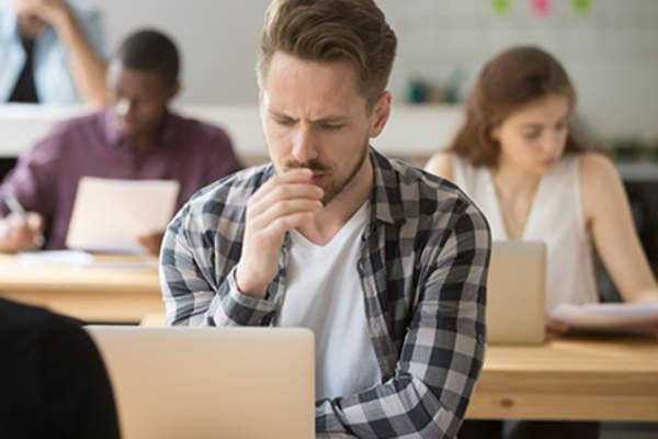 网络焦虑症患者。