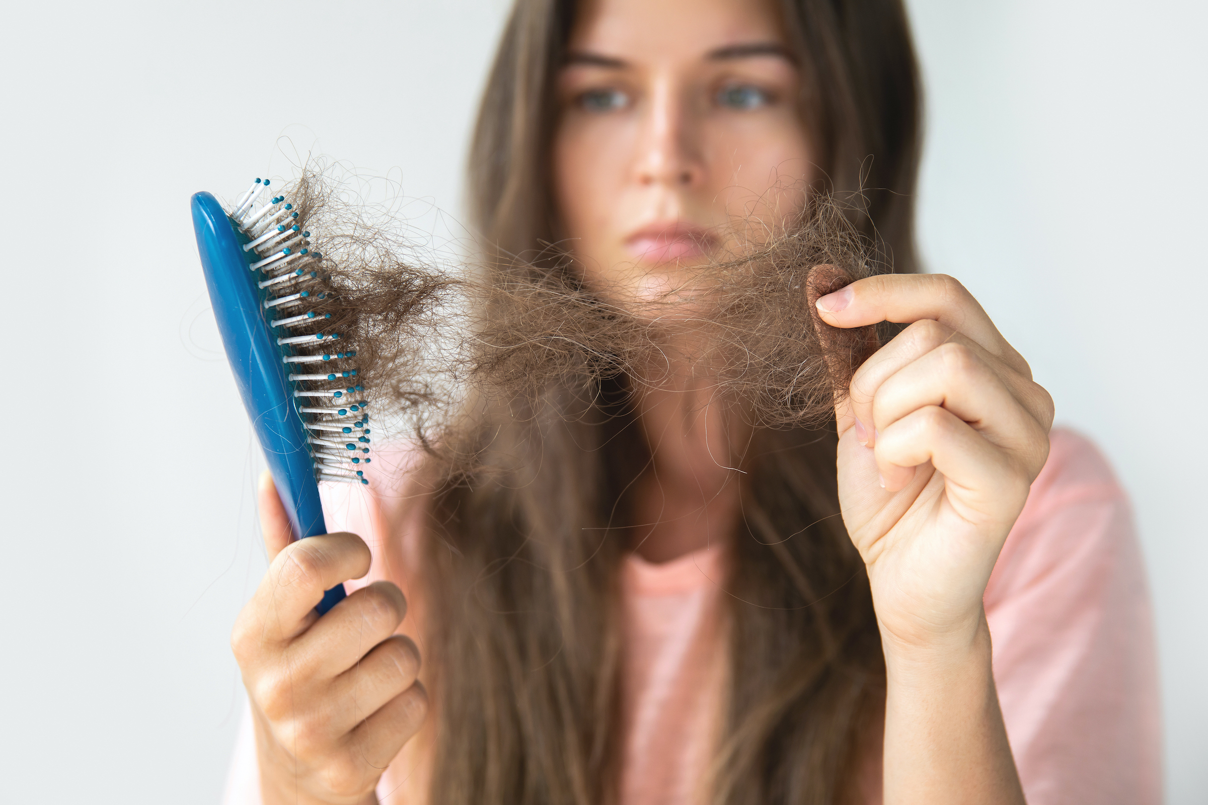 Hair loss, stress and black woman feeling anxious about hairstyle damage  and dry hair care. Hair style, afro and split end control problem of a  woman Stock Photo - Alamy
