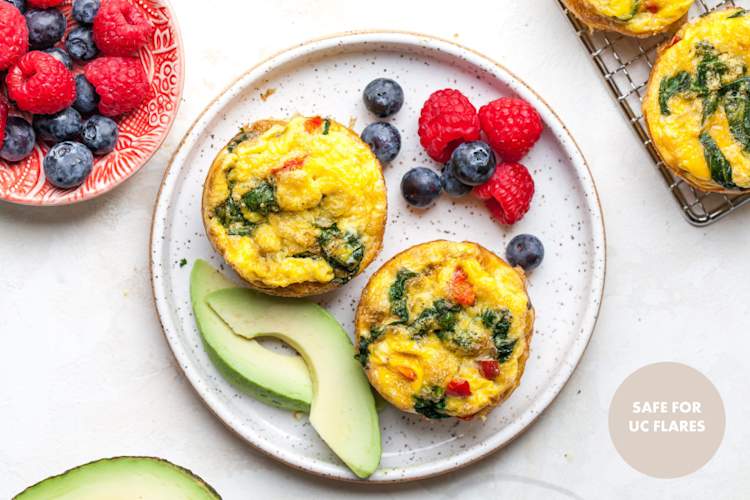 菠菜和红辣椒松饼锡Frittatas