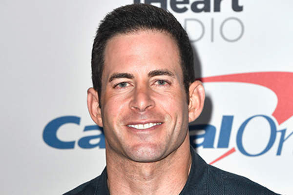 塔里克萨尔瓦多穆萨出席102.7 KIIS FM的静乐球2017年提出通过资本一个在论坛上2017年12月1日,在英格伍德,加利福尼亚州。