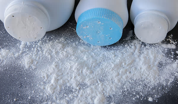 一瓶瓶的滑石粉。