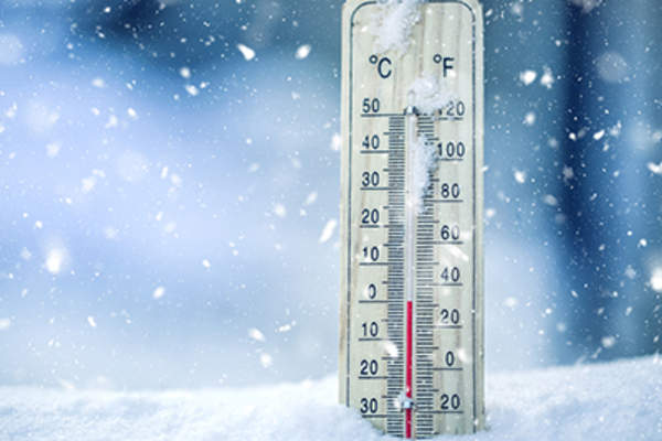 带低温的温度计。