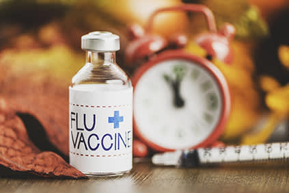 类风湿关节炎患者应在十月底获得流感疫苗。