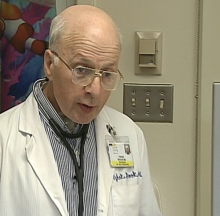 伊扎克·布鲁克医学博士照片