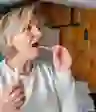 自口拭子