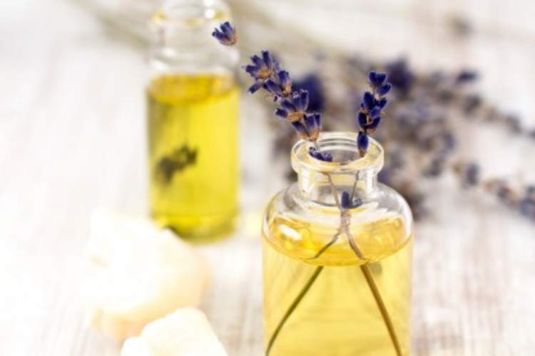 治疗骨折疼痛的精油