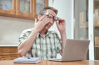 Symptoms of Dry Eye Syndrome