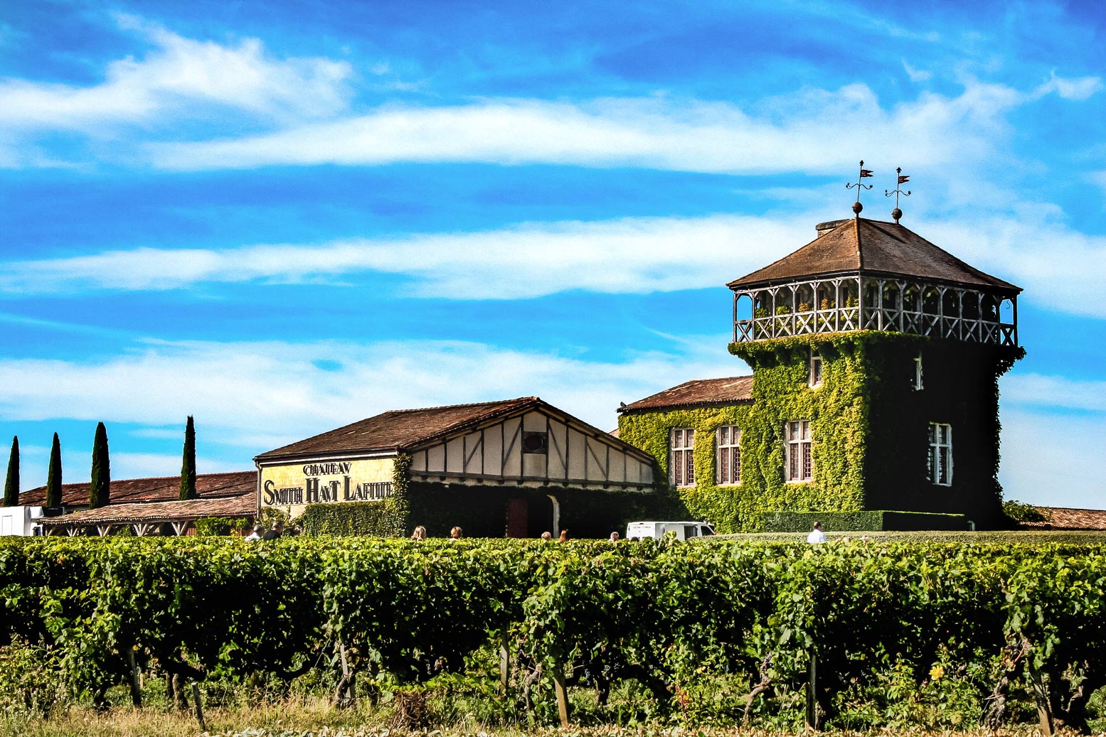 5.Bordeaux Chateau Smith Haut Lafitte exterior