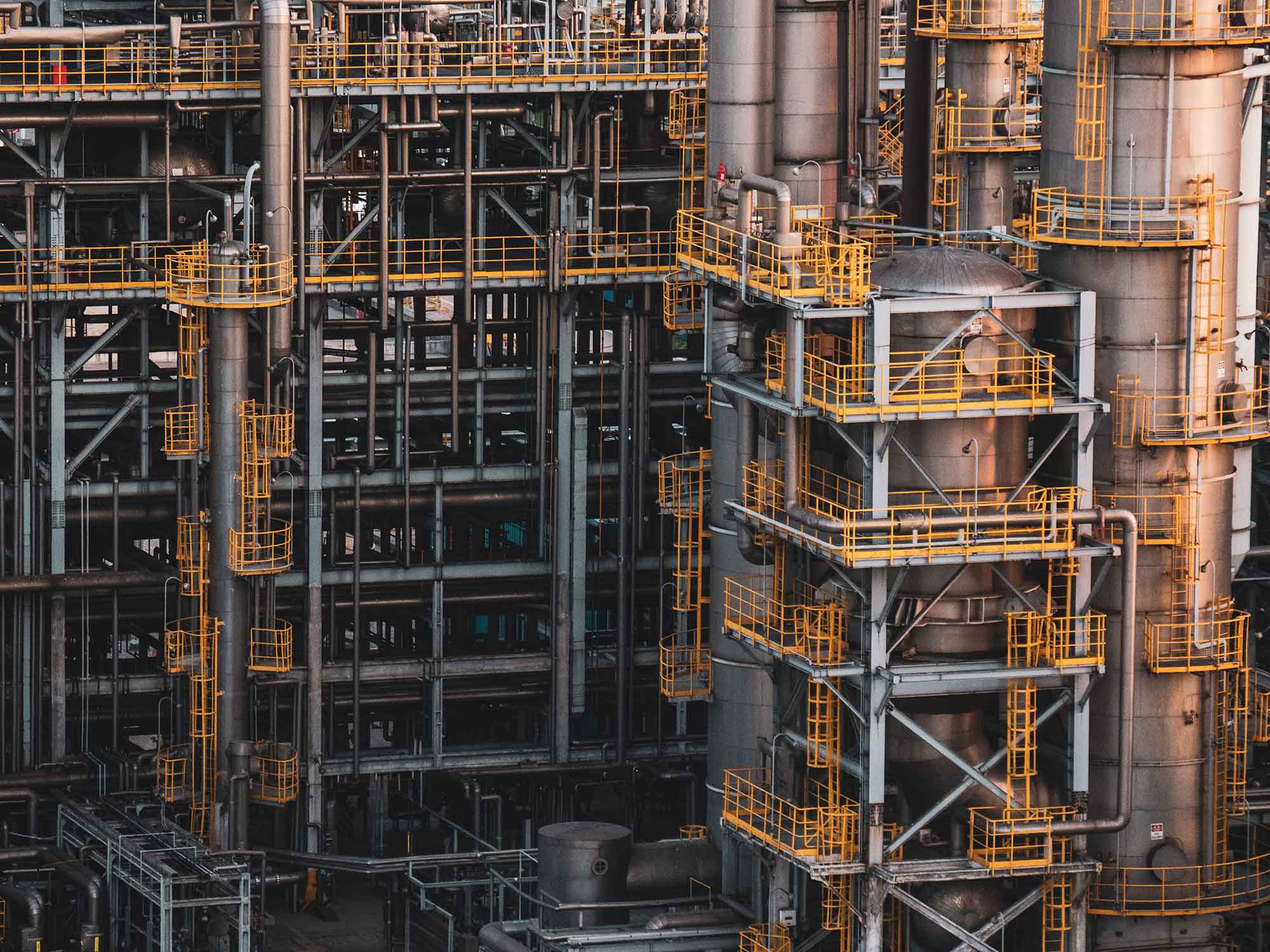 Oil & Gas Industry Challenges/Solutions 2 Image