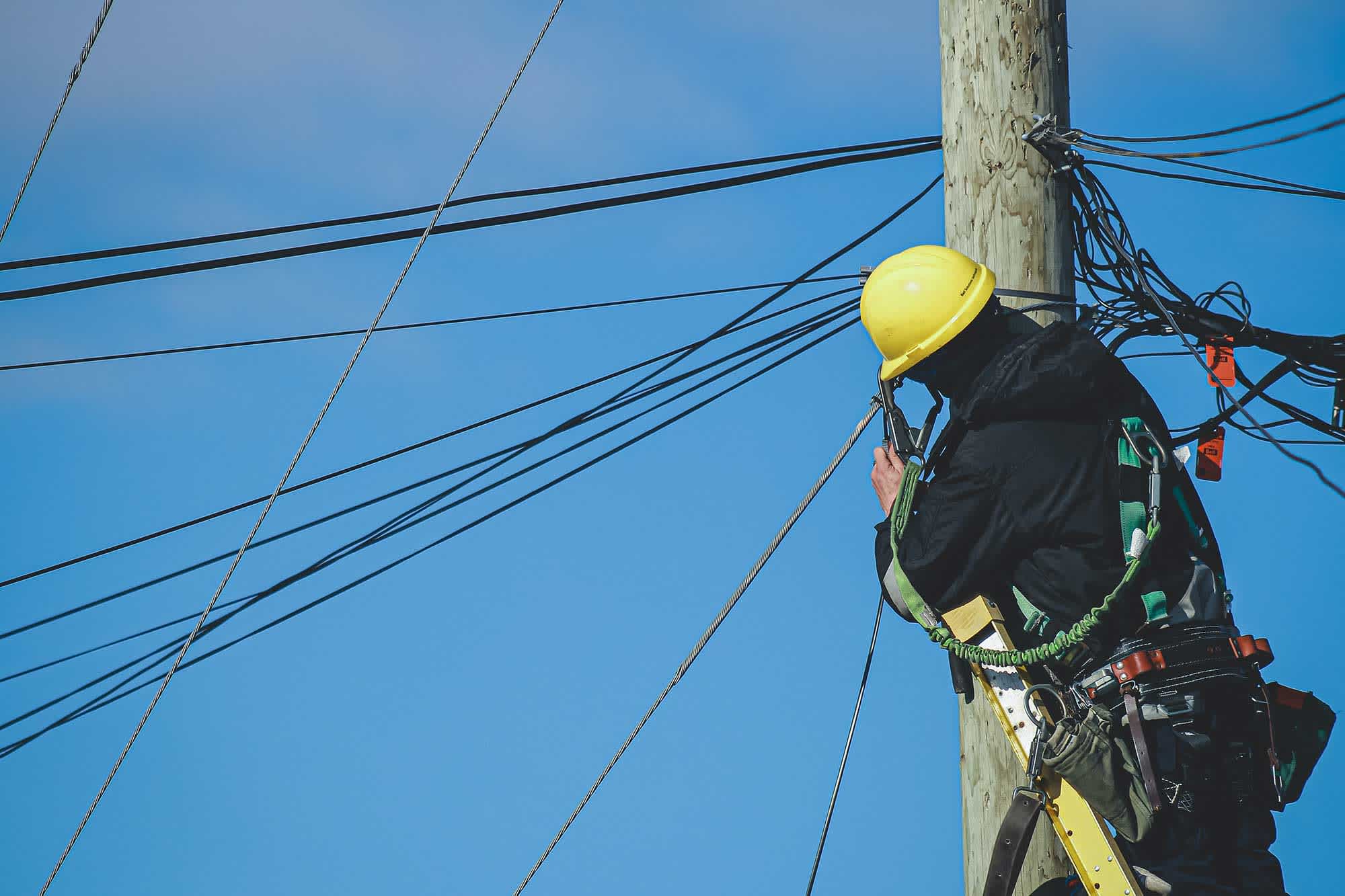 Telecommunications Cable Technician Farm SGS Corp