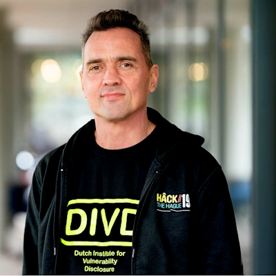 Chris van 't Hof, Director DIVD