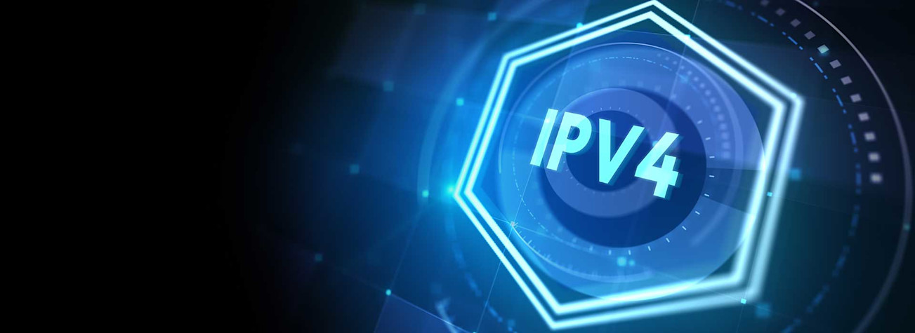 3D-illustratie van een blauw gekleurde zeshoek met daarin de afkorting 'IPv4'