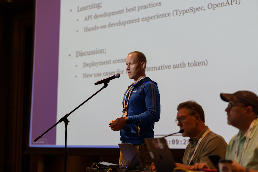 Maarten Wullink presenting at the IETF 112 Meeting