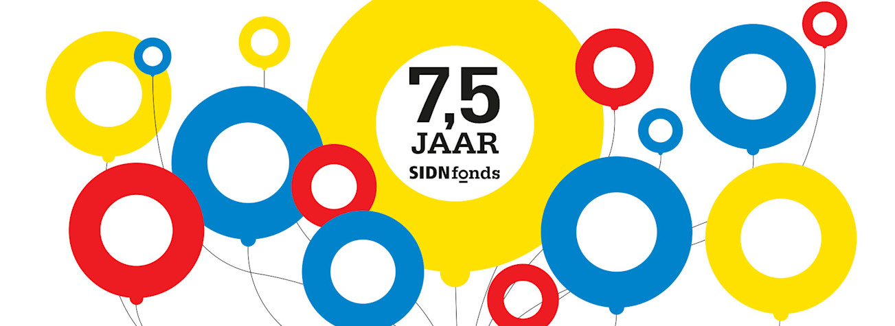 Illustration of balloons with the text '7.5 years SIDN fund' in one of the balloons.