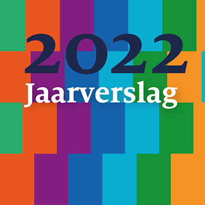 De tekst 'Jaarverslag 2022' op geblokte achtergrond in SIDN-huisstijlkleuren.