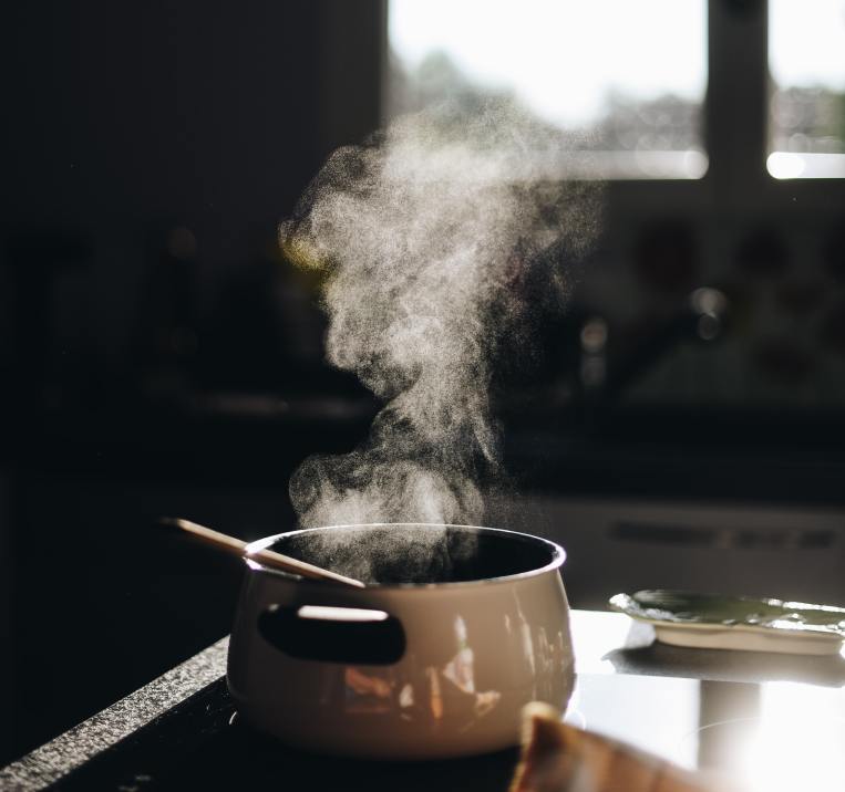 soup-warming-kitchen-steaming-light.jpg