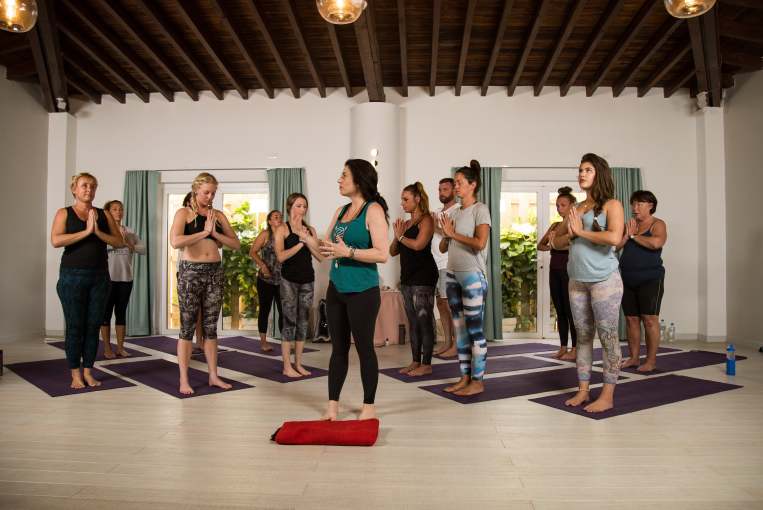 jen-pastiloff-teaching-yoga-group-aruba.jpg