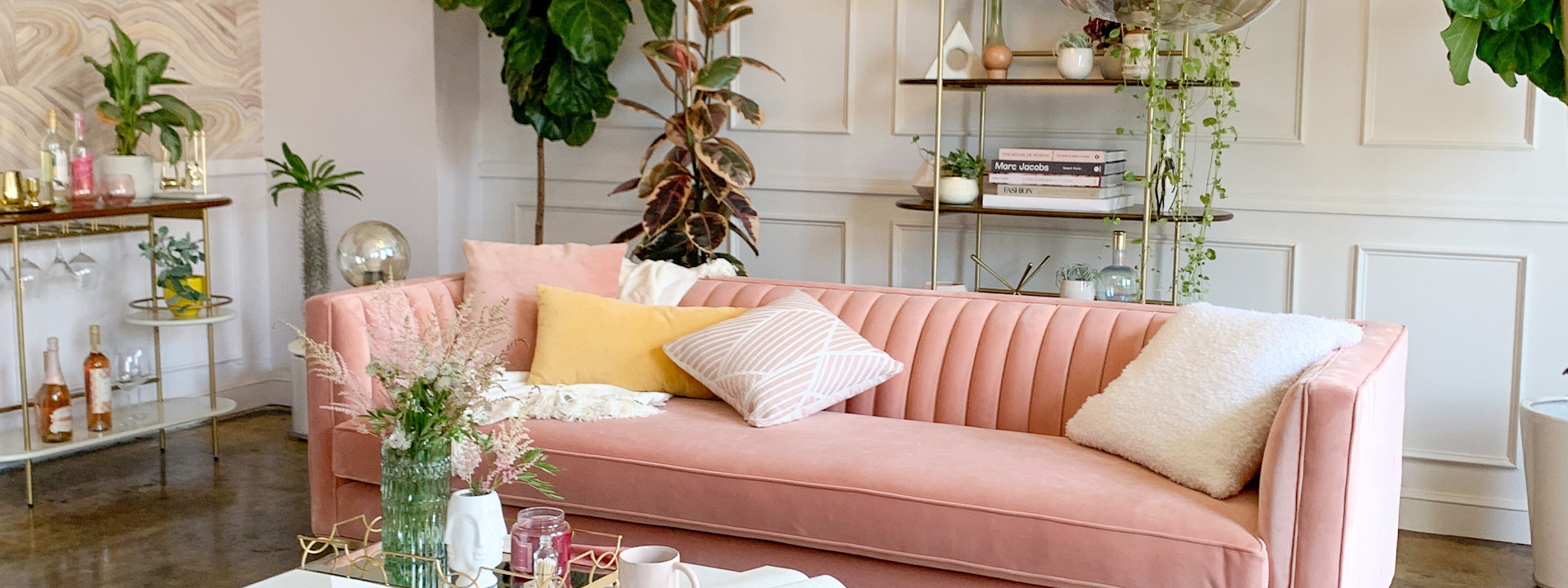 How To Arrange A Living Room According To Your Favorite Tv Hosts Joybird