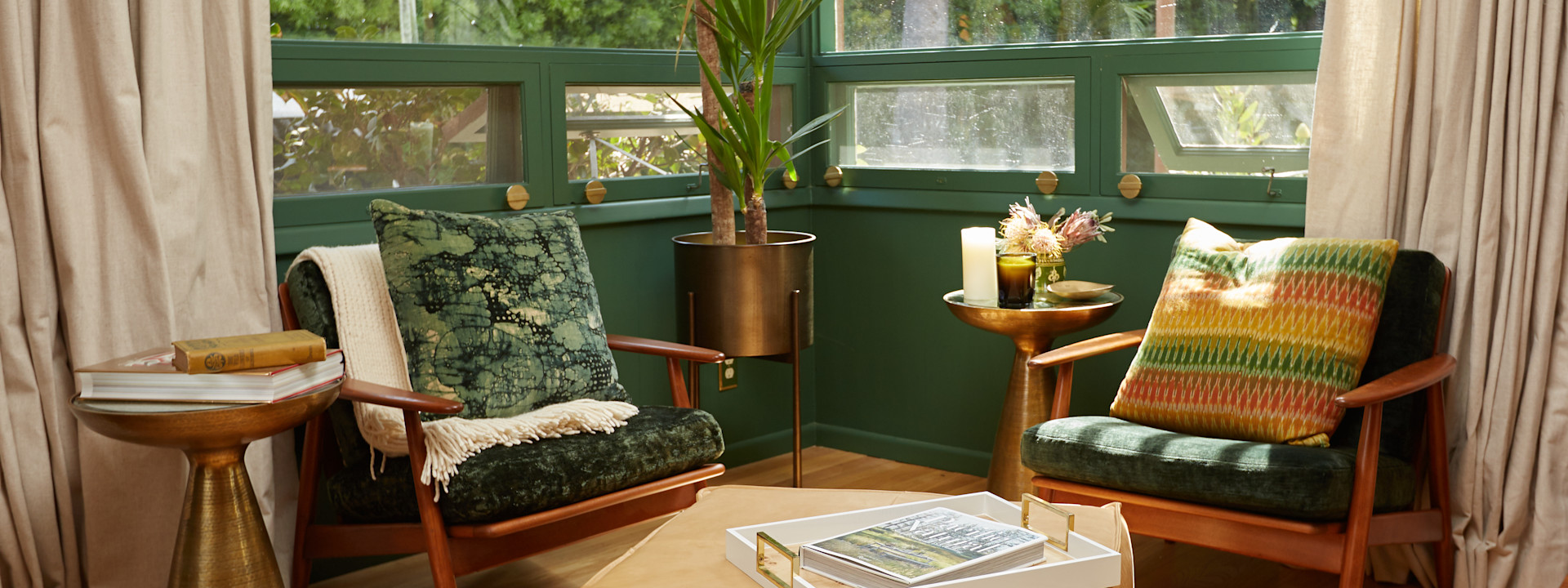 How To Decorate With Mid Century Modern On A Budget Joybird How To Decorate With Mid Century Modern On A Budget Joybird