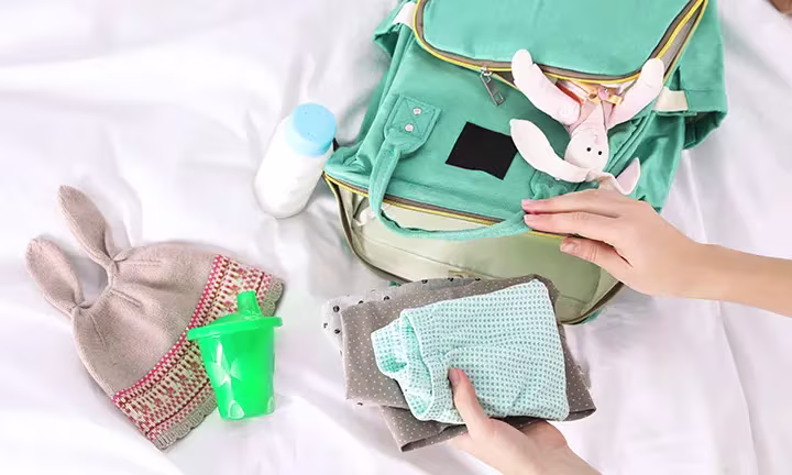 Wickeltasche packen