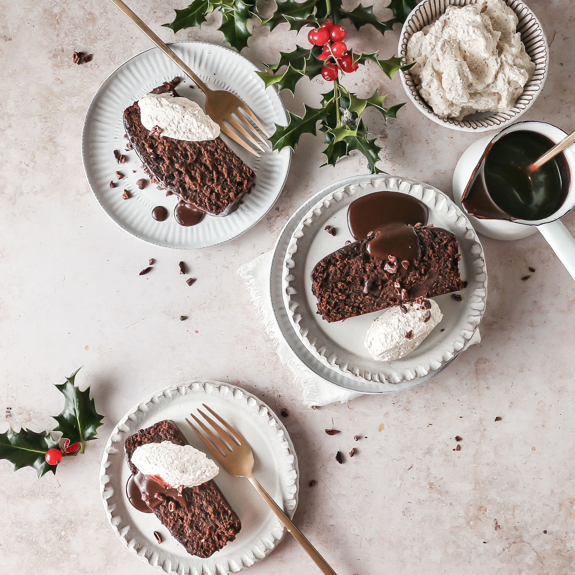 Crimson Red Cocoa Gingerbread | deZaan