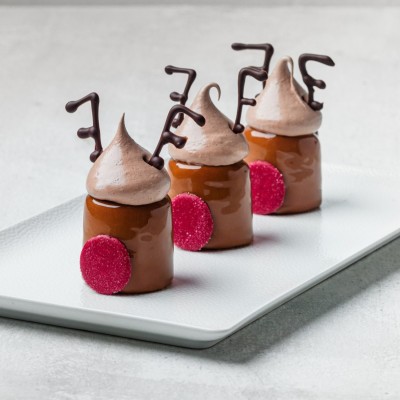 DeZaan Rollup Image Of    Reindeer    Petit Gateaux