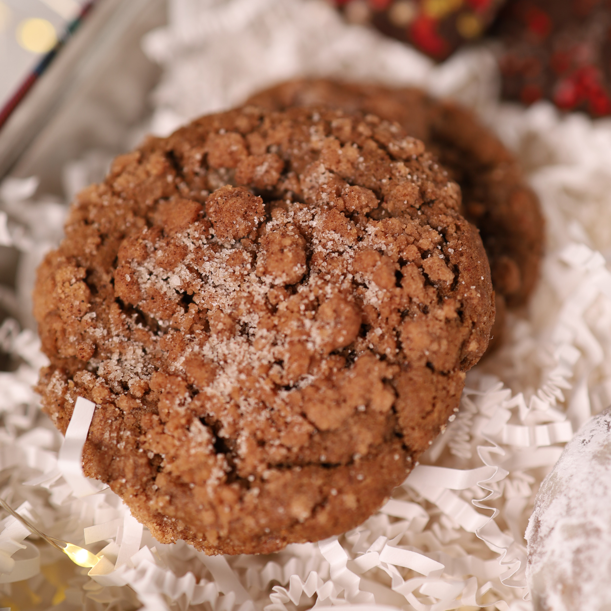 DeZaan Hero Image Of Espresso Ginger Cookie