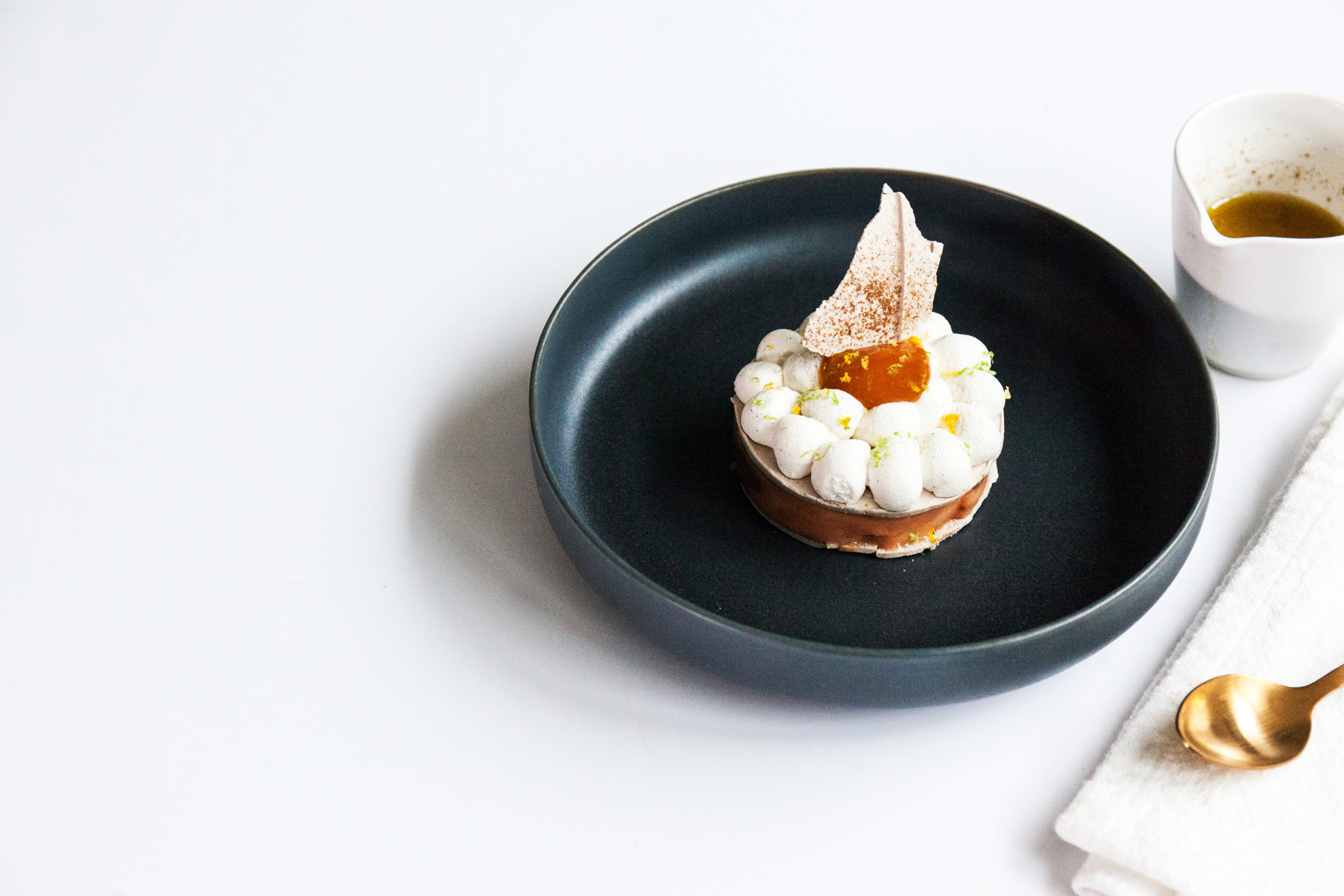 Dezaan Vacherin Hero