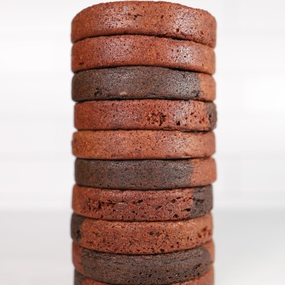 DeZaan Rollup Image Of Cocoa Malted Trio Cookies
