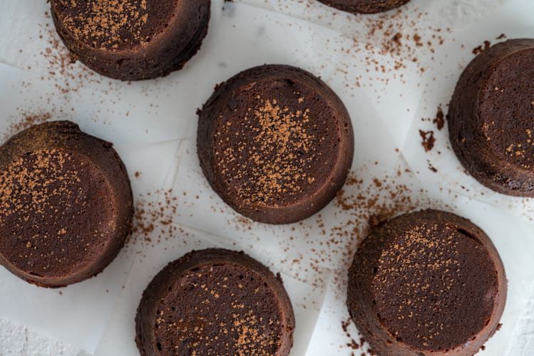 Passionfruit Cocoa Lava Cake   Adonan