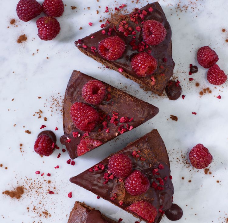 Himbeer Schokoladen Torte Muster True Dark