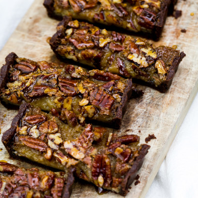 Dezaan Maple Pecan Bars Macro Crop