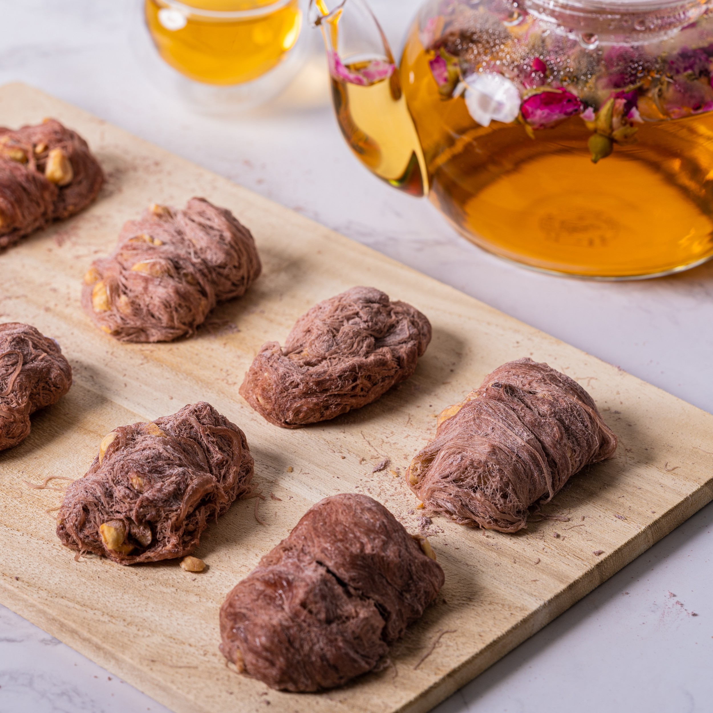 Rollup Image Of DeZaan Dragon S Beard Candy