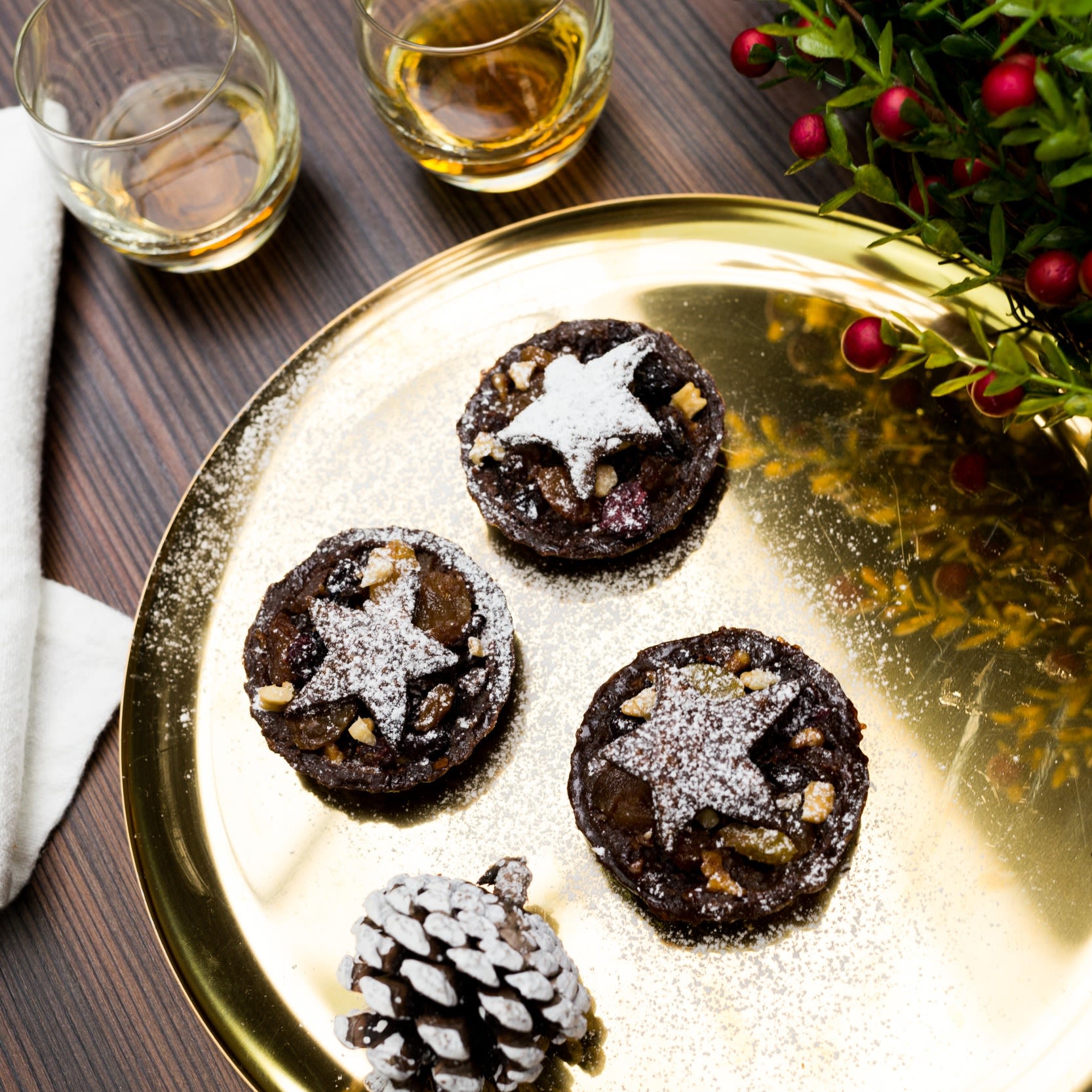 DeZaan Rollup Image Of Mince Pies Brandy