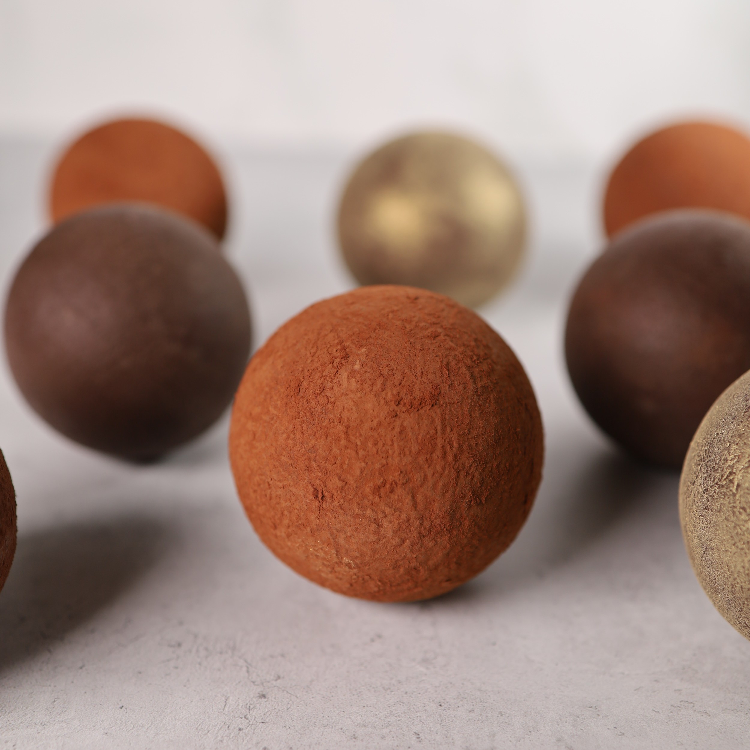 Rollup Image Of DeZaan Cocoa Bomb