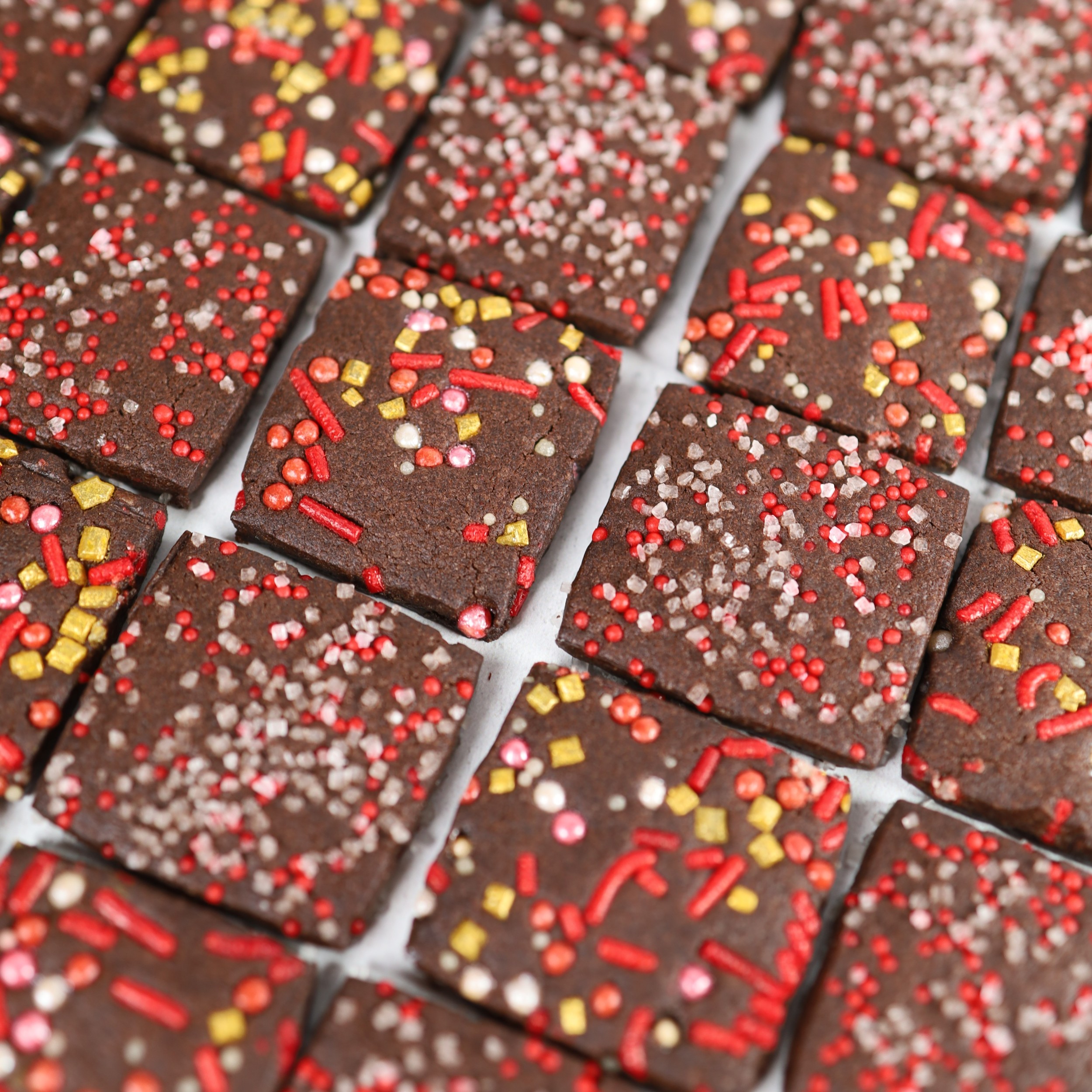 DeZaan Rollup Image Of Peppermint Cocoa Shortbread