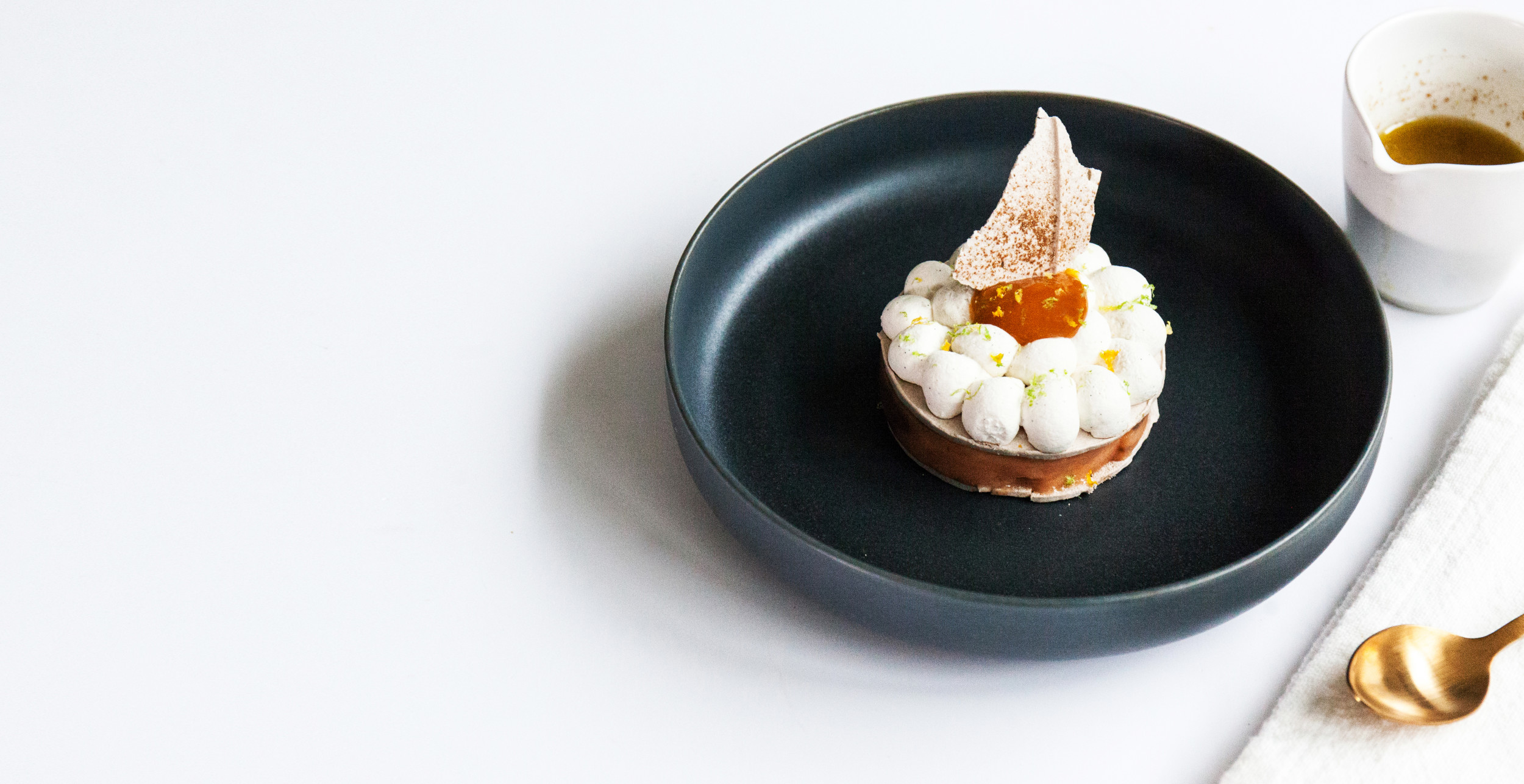 Dezaan Vacherin Hero Wide