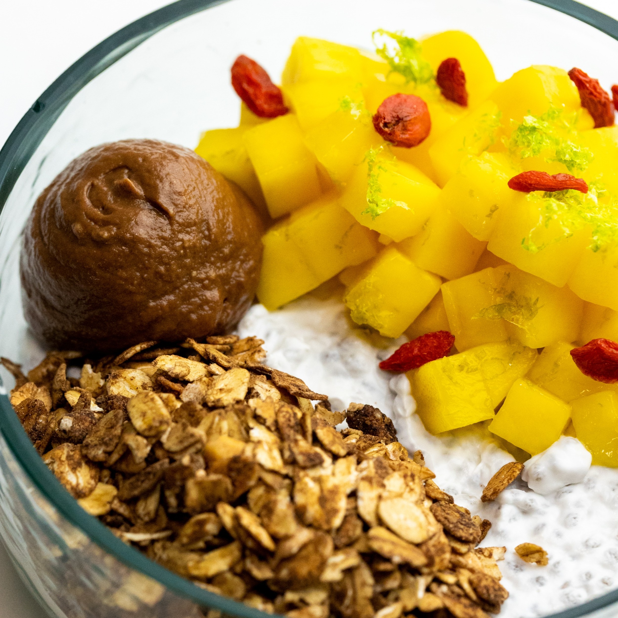 DeZaan Rollup Image Of Rose Blush Beakfast Bowl