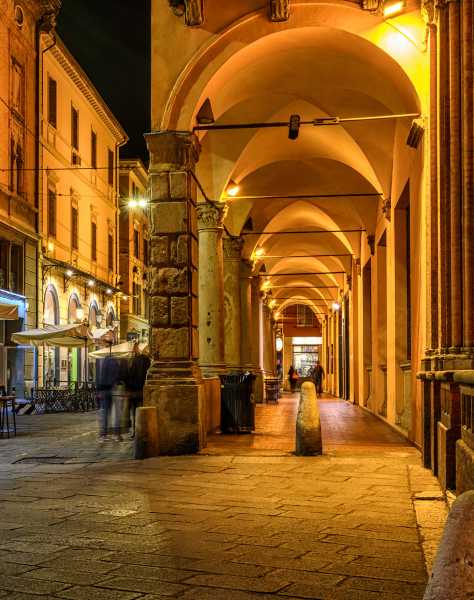 Scopri il quartiere Santo Stefano, Bologna Dovevivo by Joivy