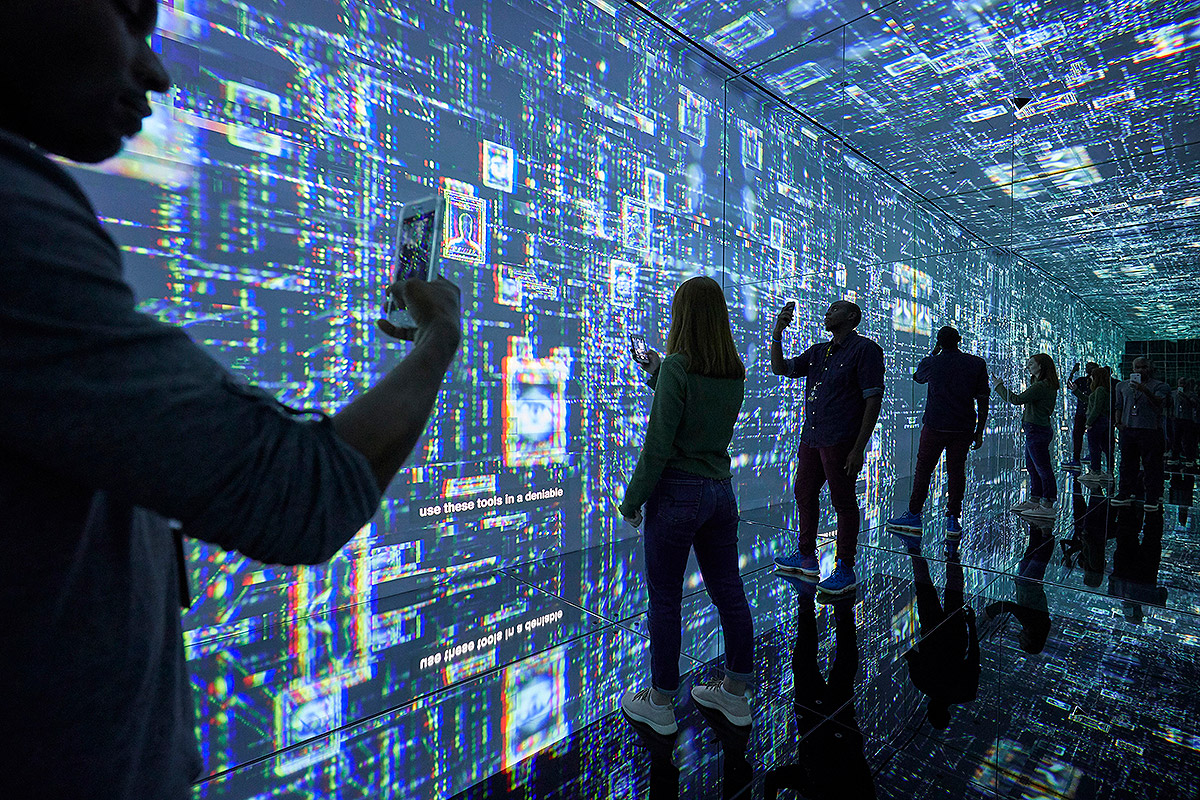 INTERNATIONAL SPY MUSEUM