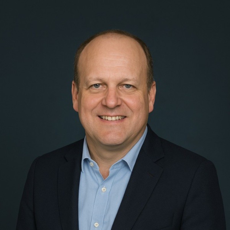 Marc Hollyoak