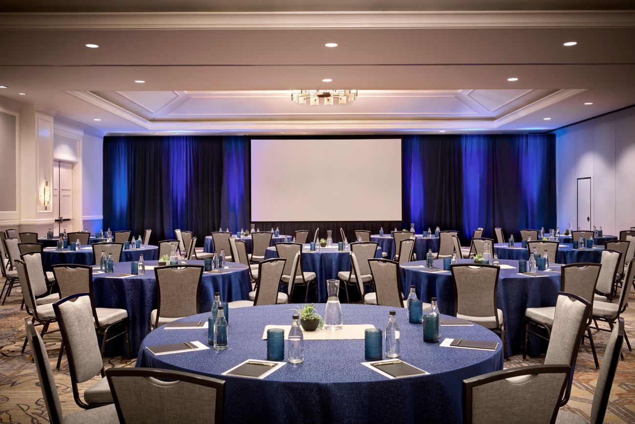 rz-hafrz-ritz-ballroom-31984 Classic-Hor