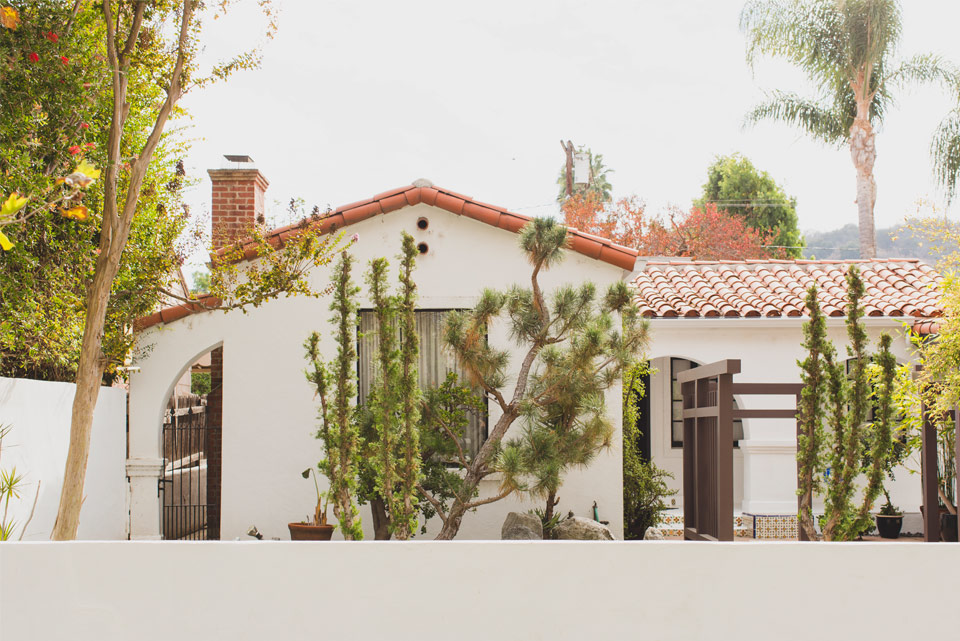 Is Sherman Oaks CA the best neighborhood outside of LA? 