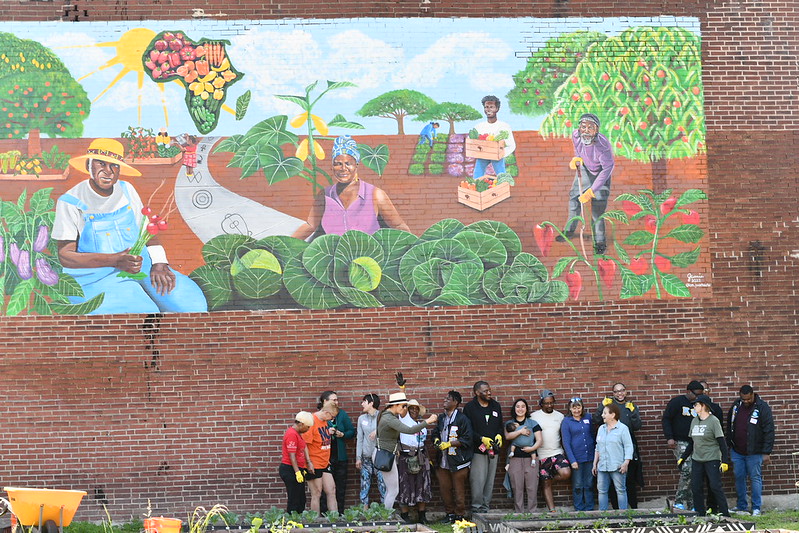 gary brooks community