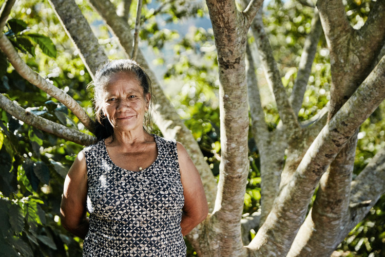 Kahvinviljelijä Maria Juana Antonia Reyes Hondurasissa
