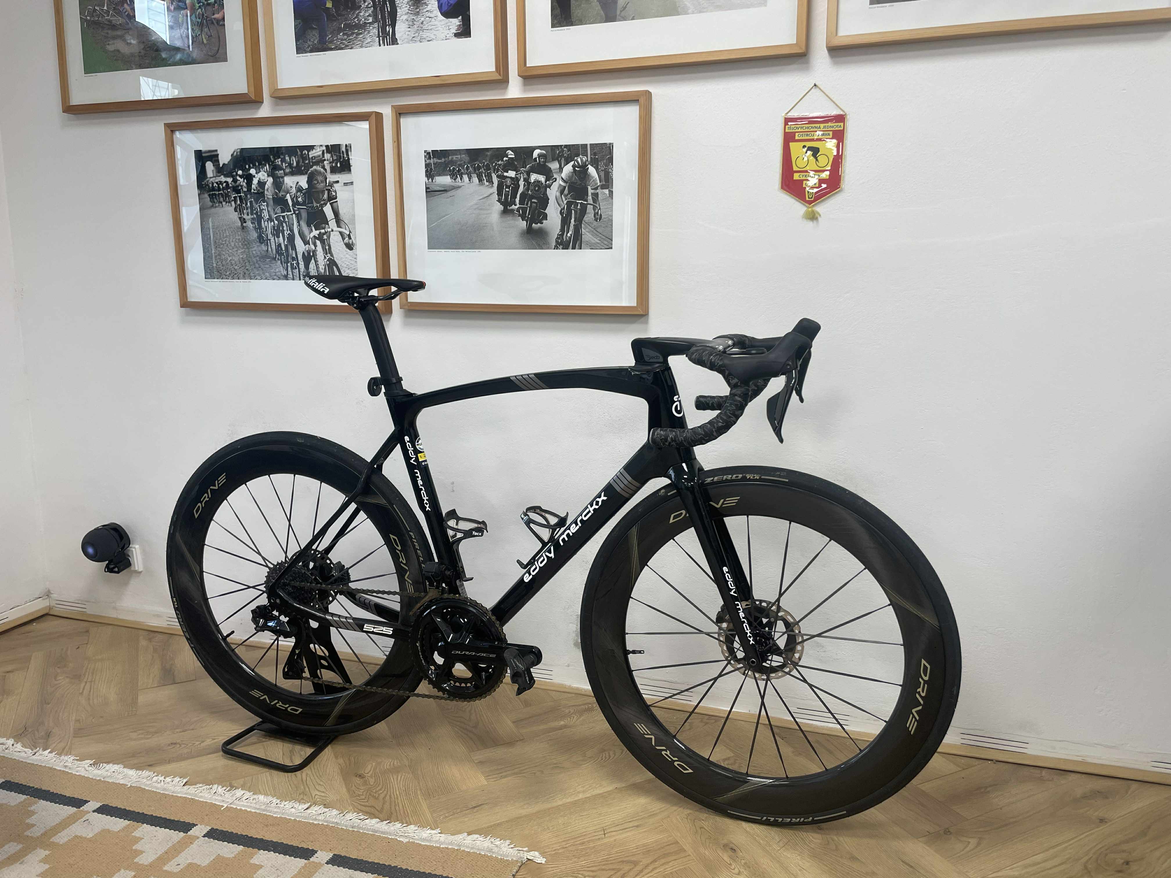 05ef633d-d83a-4982-8785-9c2807be6857