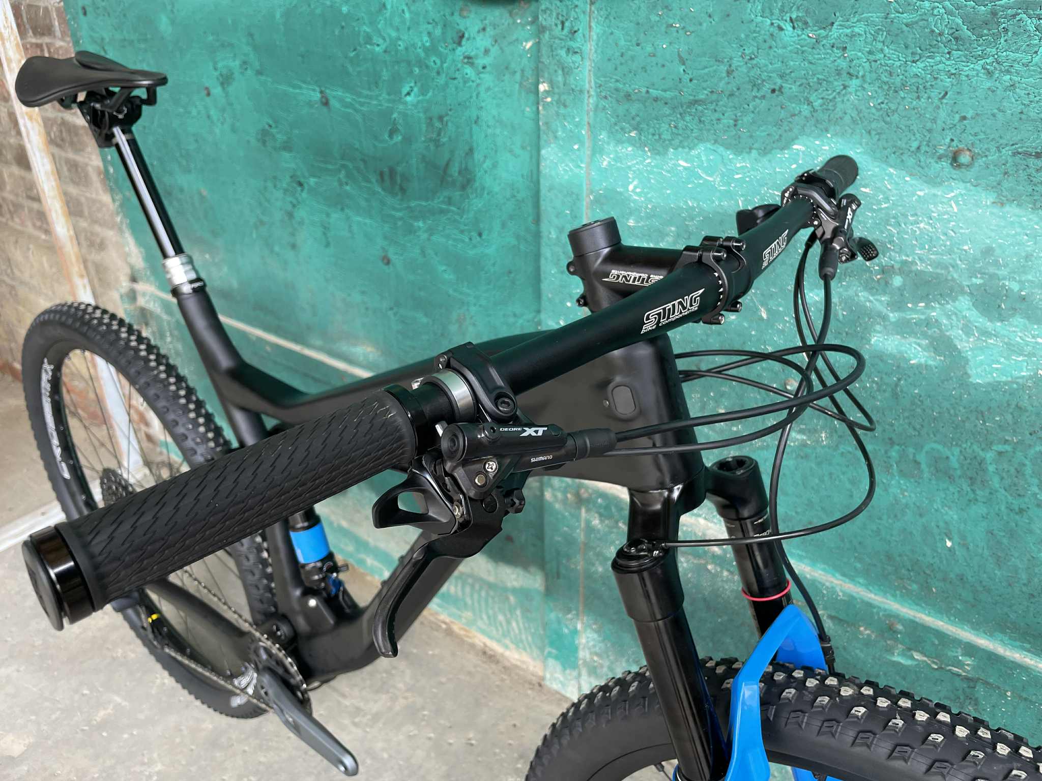 27734261-bb07-4e2f-ac3c-91f9a1dd0ebe