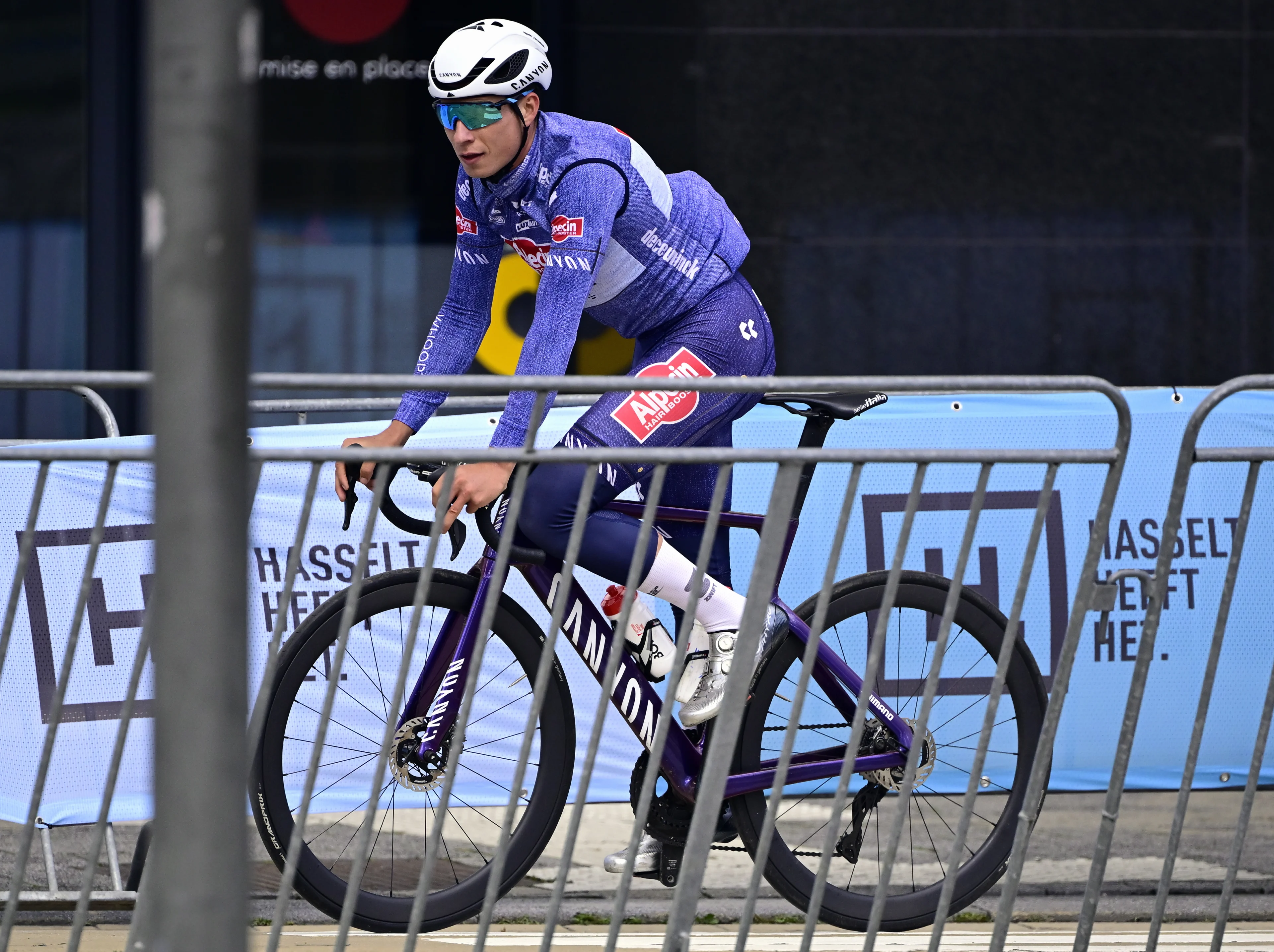 Belgian Jasper Philipsen pictured before the time trial mixed relay elite at the European Championship 2024, in Hasselt, Thursday 12 September 2024. The UEC Road European Championships 2024 will take place from 11 to 15 september in Limburg, Belgium. BELGA PHOTO DIRK WAEM