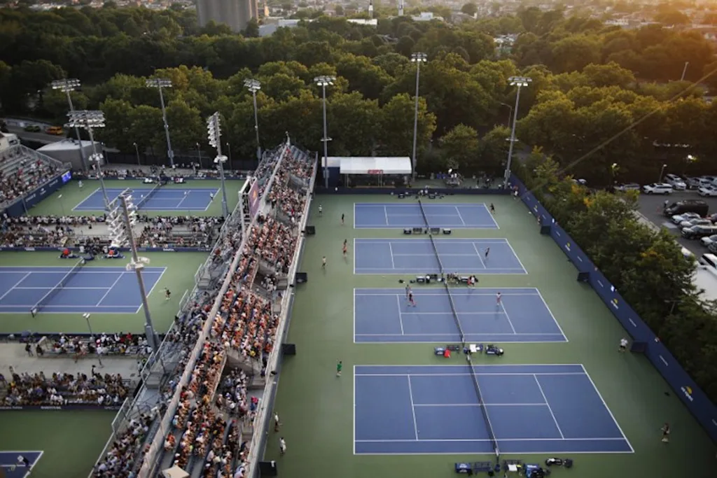 View of the courts on day one of the US Open tennis tournament at the USTA Billie Jean King National Tennis Center in New York City, on August 26, 2024.  KENA BETANCUR / AFP